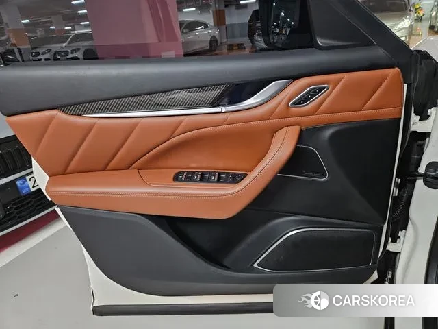 Maserati Levante id 3433601 из Кореи 16