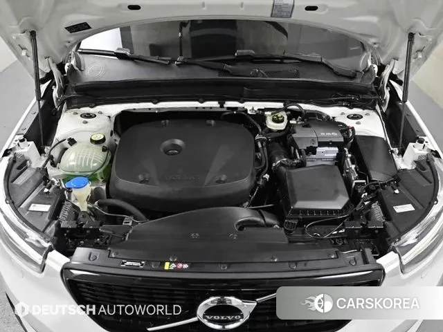 Volvo XC40 id 3520413 из Кореи 16