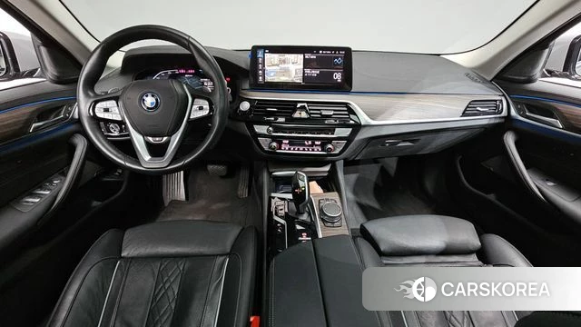BMW 5 Series (G30) id 4423229 из Кореи 31