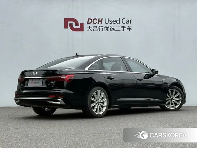 Audi A6L id 4359130 из Китая 21