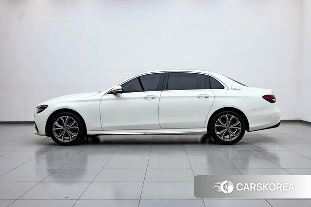 Mercedes-Benz E-class id 4260696 из Китая 16