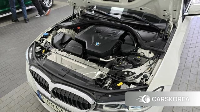 BMW 3 Series (G20) id 3852608 из Кореи 16