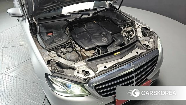 Mercedes-Benz E-Class W213 id 4188546 из Кореи 16