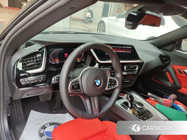 BMW Z4 2025 Темно-серый из Китая, фото 6