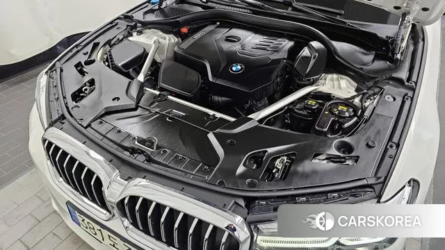 BMW 5 Series (G30) id 3504070 из Кореи 16