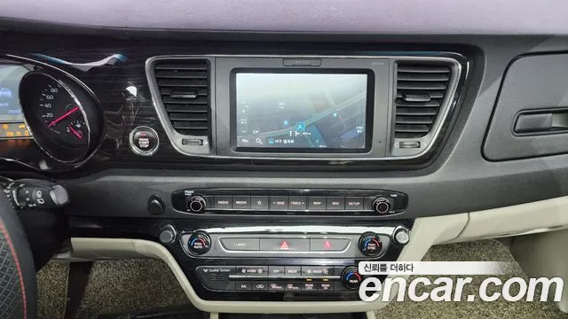 Kia The New Carnival id 2764454 из Кореи 16