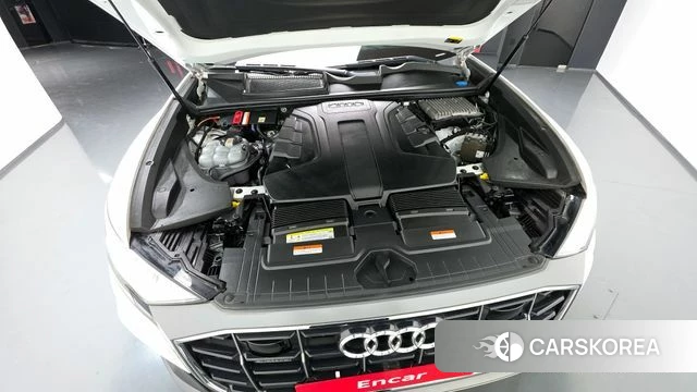 Audi Q8 (4M) id 4410019 из Кореи 35