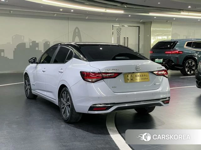 Nissan Xuan Yi id 4221804 из Китая 19
