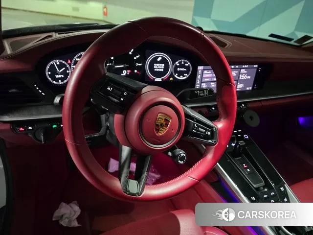 Porsche 911(992) id 3735886 из Кореи 8