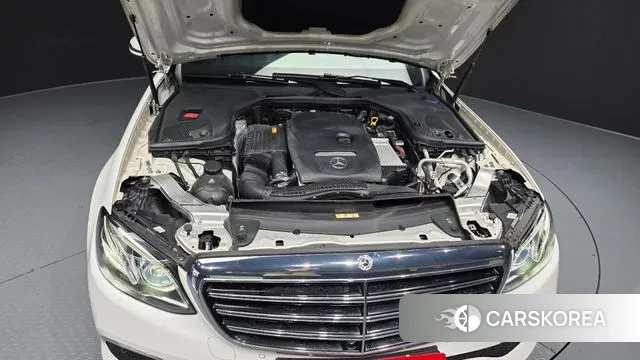 Mercedes-Benz E-Class W213 id 3728222 из Кореи 16