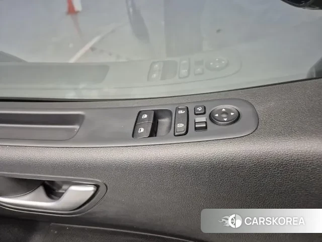 Hyundai Staria id 3093673 из Кореи 16