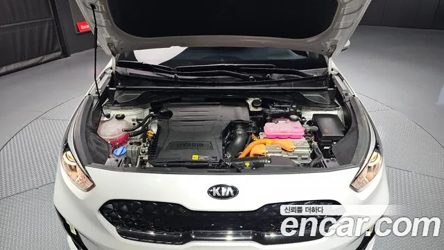 Kia The New Niro id 2695686 из Кореи 16