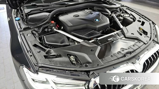 BMW 5 Series (G30) id 3838855 из Кореи 16