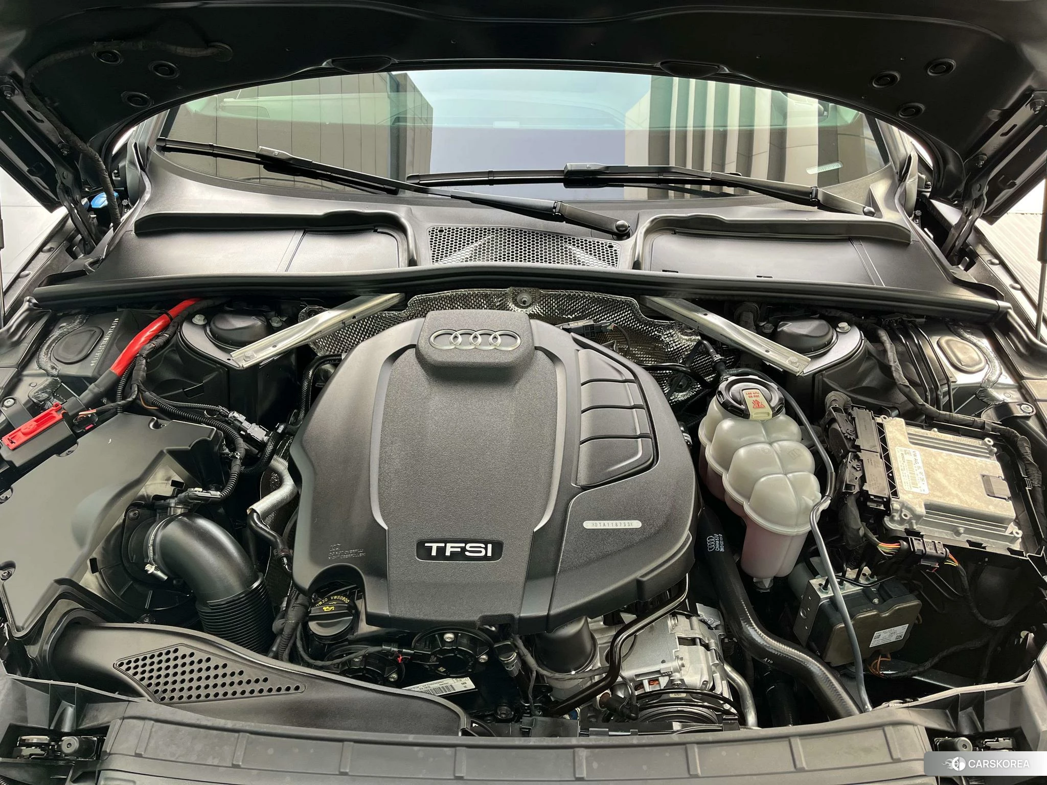 Audi A4L id 4441158 из Китая 10