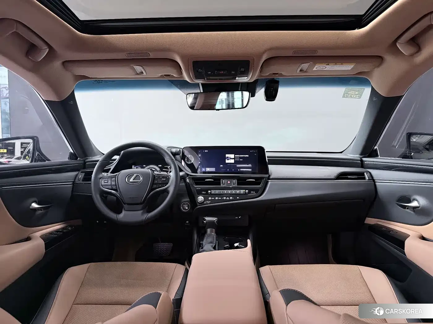 Lexus ES id 4576556 из Китая 19