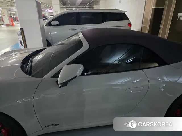 Porsche 911(992) id 3305473 из Кореи 16