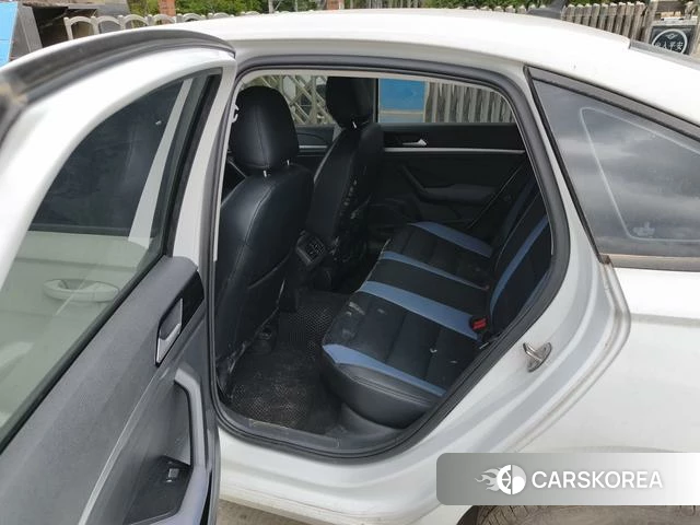Volkswagen Lavida id 4277061 из Китая 8