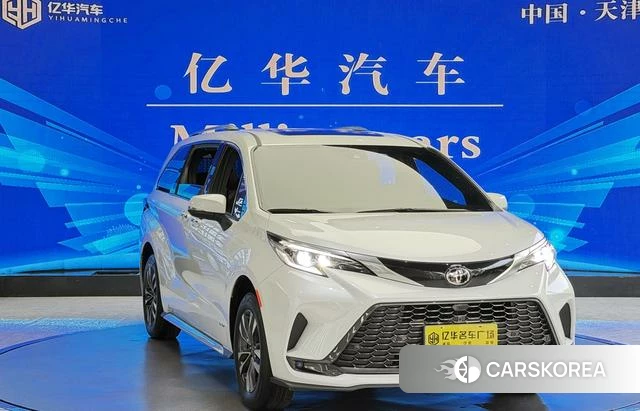 Toyota Grevia id 4328913 из Китая 14