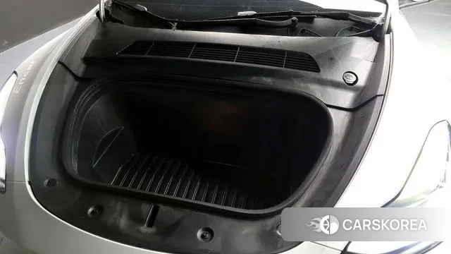 Tesla Model Y id 3680543 из Кореи 16