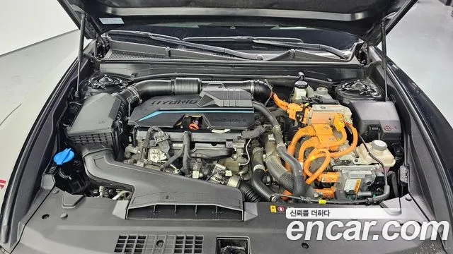 Hyundai Grandeur Hybrid (GN7) id 2637355 из Кореи 16