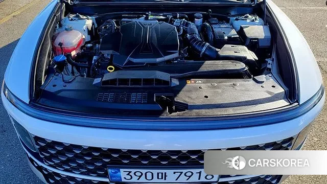 Hyundai Grandeur (GN7) id 3757392 из Кореи 16