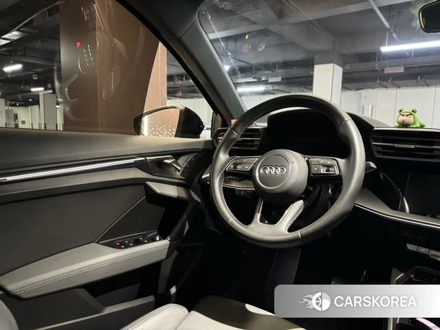 Audi A3 id 4259350 из Китая 20