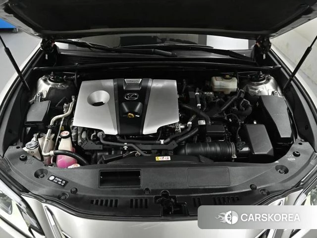 Lexus ES300h 7th generation id 4837012 из Кореи 12