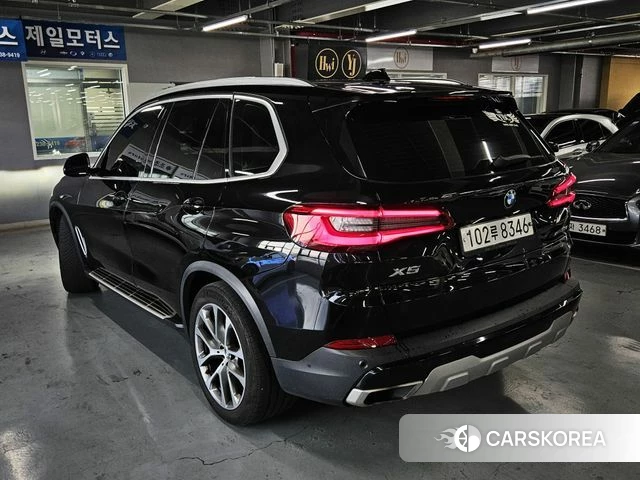 BMW X5 (G05) id 3942381 из Кореи 16