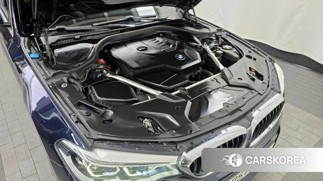 BMW 5 Series (G30) id 3893632 из Кореи 16