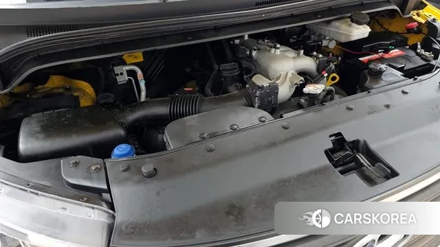 Hyundai The New Grand Starex id 3583390 из Кореи 16