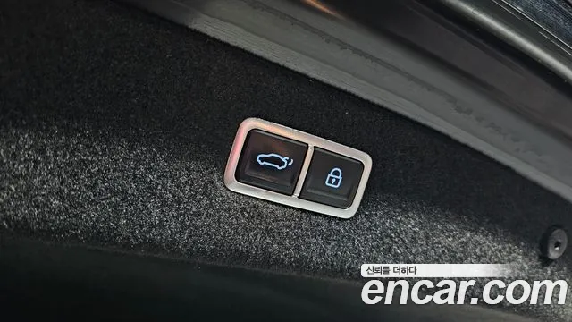 Genesis G90 (RS4) id 2567974 из Кореи 16