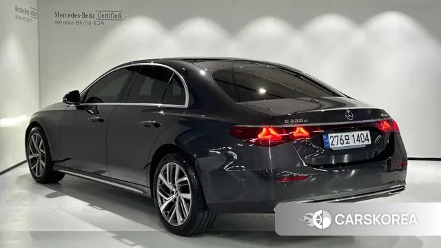 Mercedes-Benz E-Class W214 id 2938905 из Кореи 16