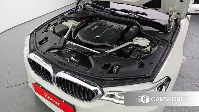 BMW 5 Series (G30) id 3672775 из Кореи 16