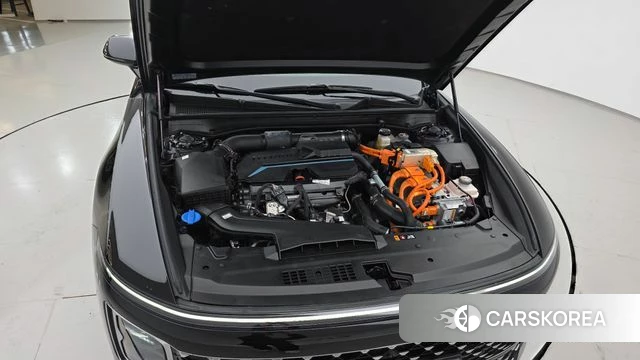 Hyundai Grandeur Hybrid (GN7) id 3896972 из Кореи 16