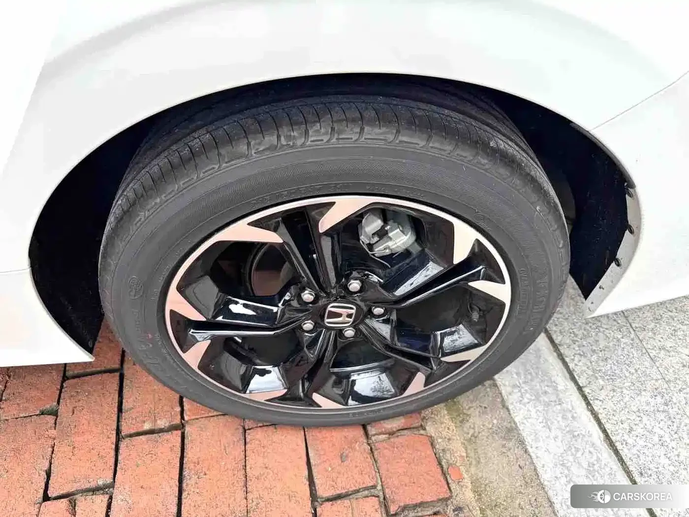 Honda Civic id 4547360 из Китая 16