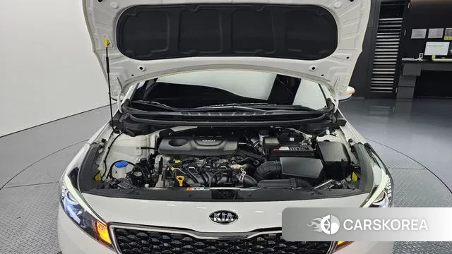 Kia The New K3 id 3259623 из Кореи 16