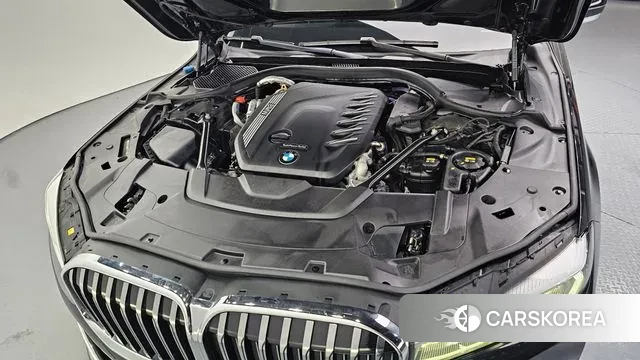 BMW 7 Series (G11) id 3479179 из Кореи 16