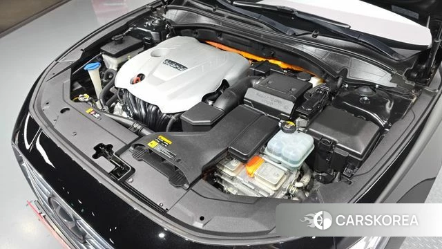 Hyundai Grandeur IG Hybrid id 4188639 из Кореи 16