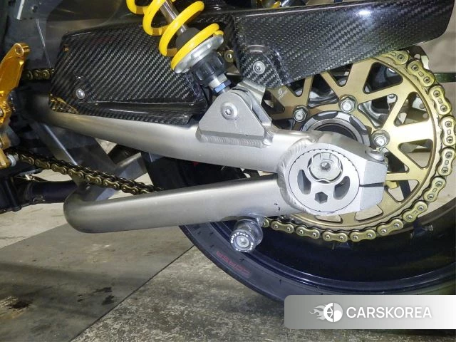 Kawasaki ZRX 1200 id 4192022 из Японии 30