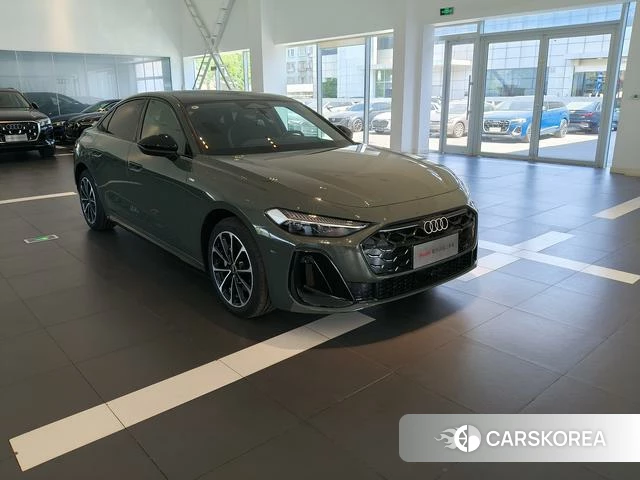 Audi A5L id 4301841 из Китая 12