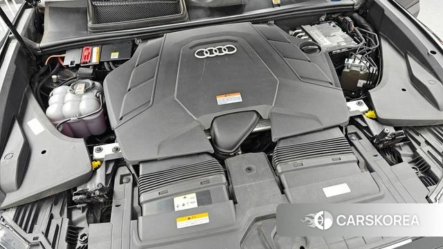 Audi Q8 (4M) id 4707956 из Кореи 32