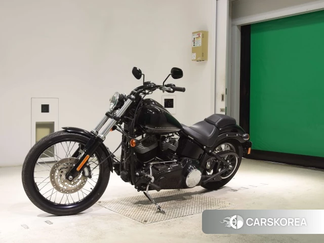 Проданный Harley-Davidson Softail Blackline FXS1580 2011 из Японии, фото 4