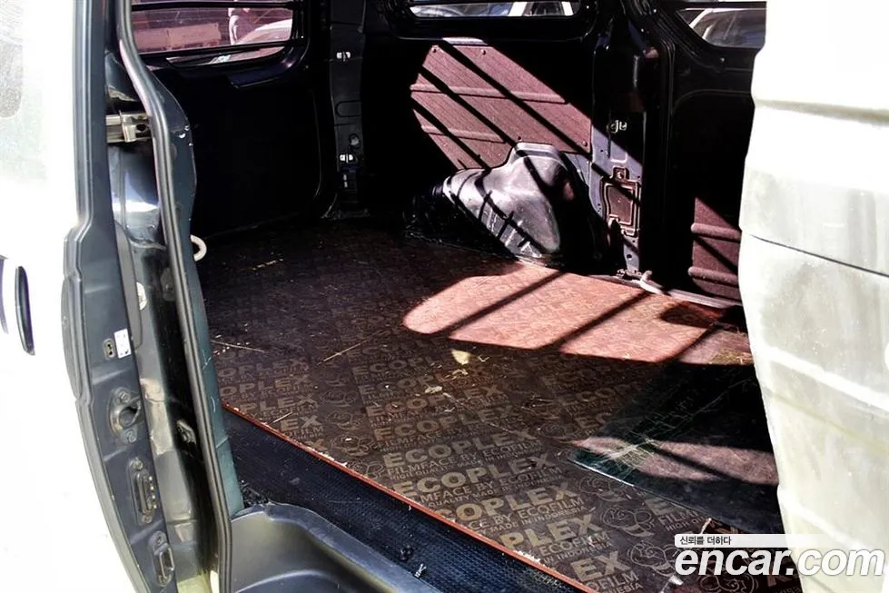 Hyundai The New Grand Starex id 908845 из Кореи 13