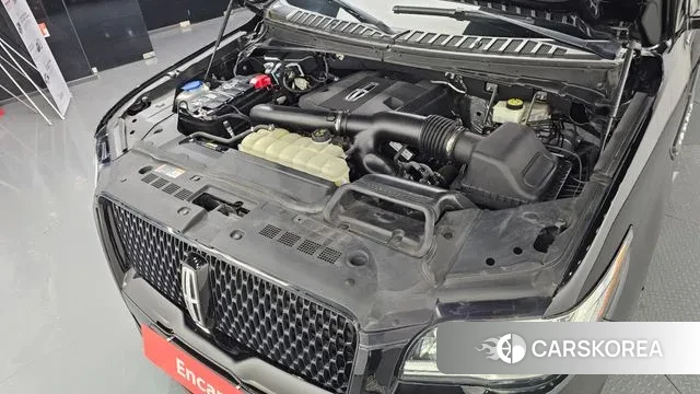 Lincoln Navigator 4th generation id 3550564 из Кореи 16