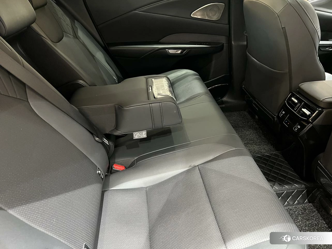 Lexus RX id 4498716 из Китая 13