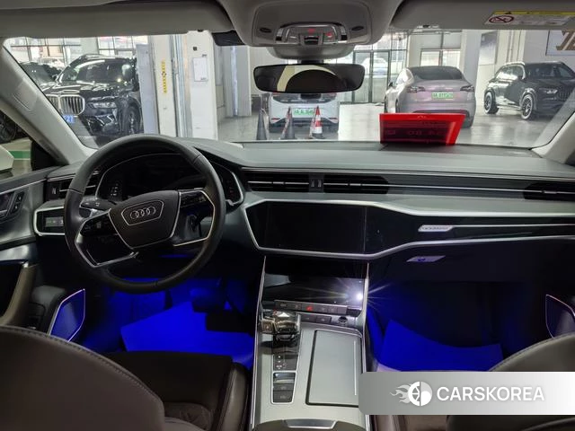 Audi A7L 2024 Белый из Китая, фото 6