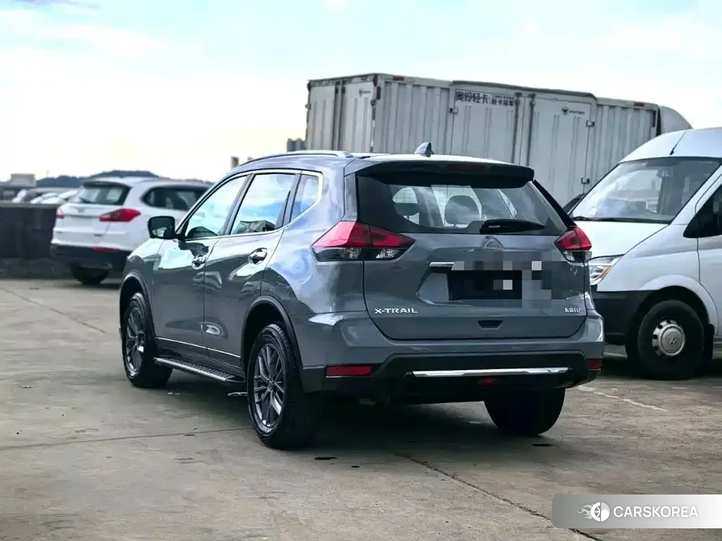 Nissan Qijun 2025 Silver/gray из Китая, фото 6