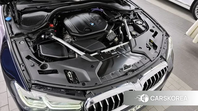 BMW 5 Series (G30) id 3401601 из Кореи 16