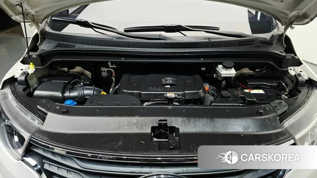 Hyundai The New Grand Starex id 4937557 из Кореи 16