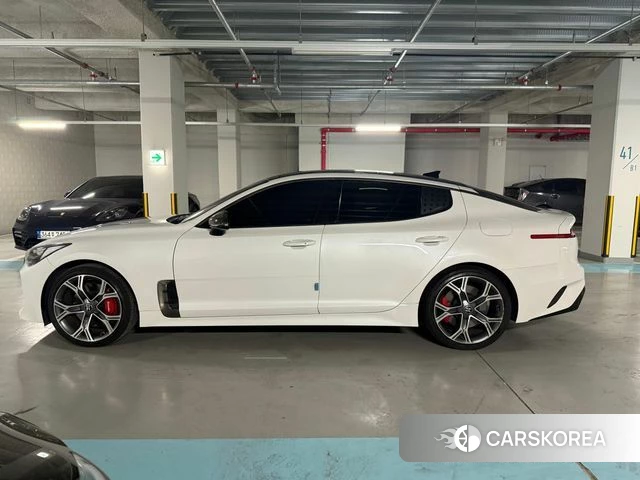 Kia Stinger id 4304915 из Кореи 13